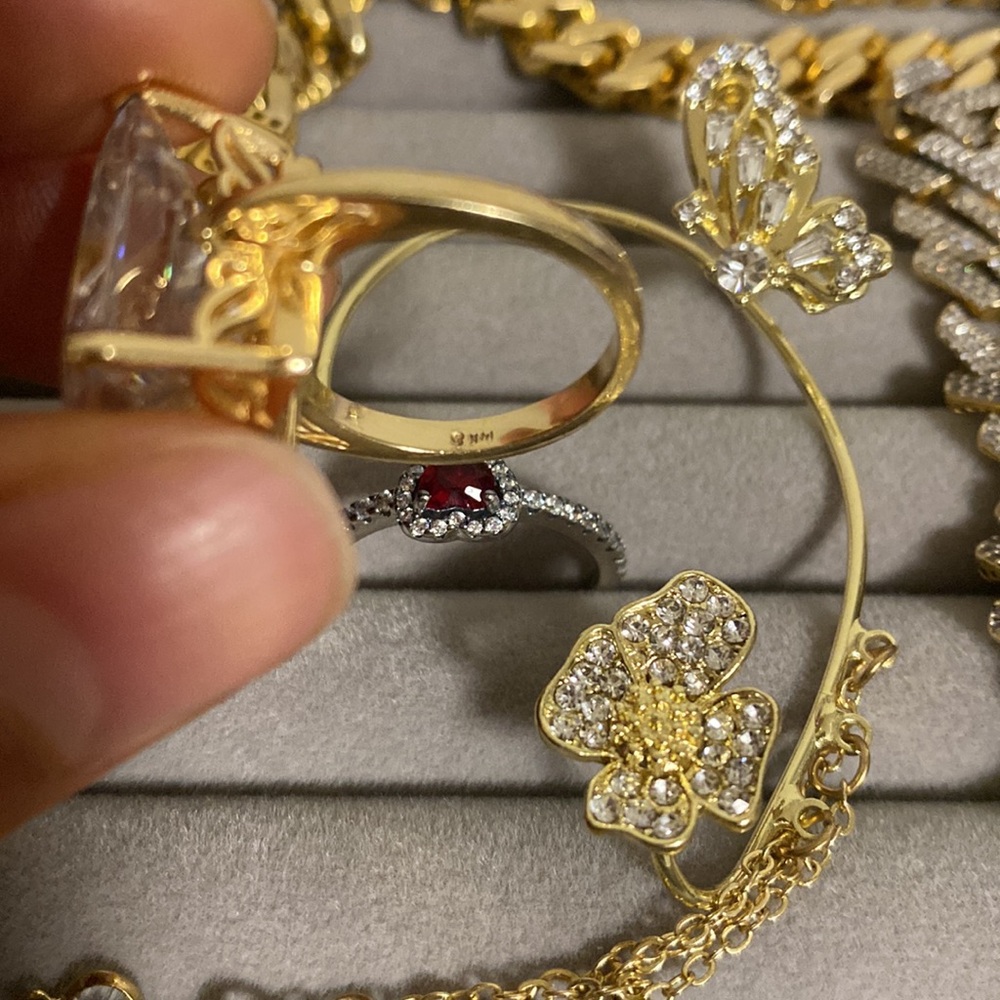 14k solid gold Beautiful ring - Picture 9 of 16
